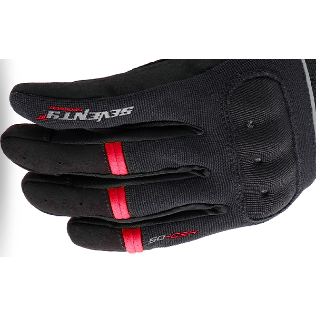 Manusi barbati Urban vara Seventy model SD-C54 negru/rosu - degete tactile - Negru/rosu , L (9 cm) Manusi barbati Urban vara Seventy model SD-C54 negru/rosu - degete tactile - Negru/rosu , L (9 cm)